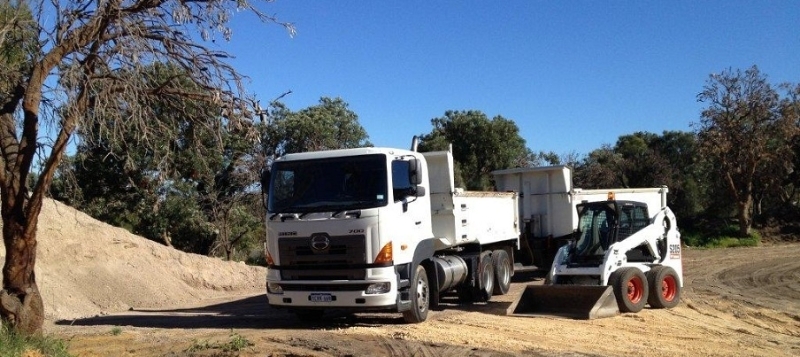 truck bobcat combo